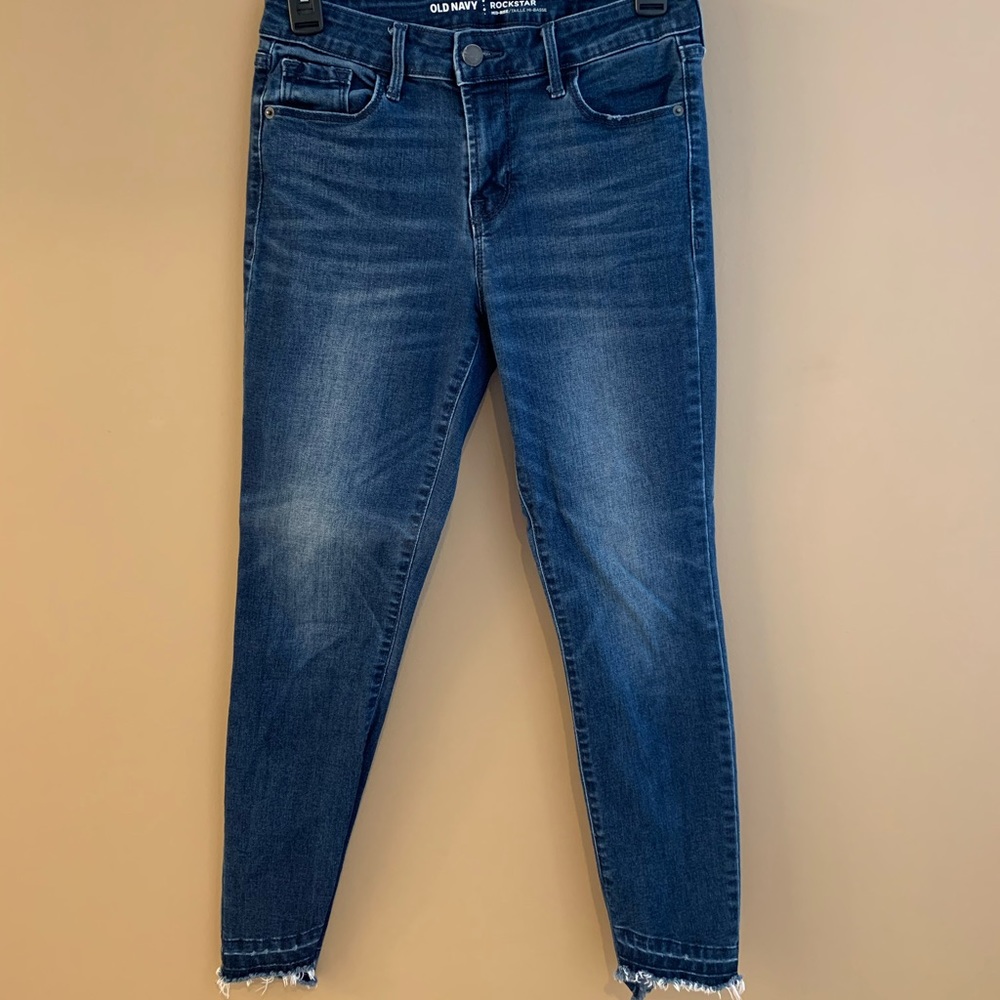 Old Navy Rockstar mid-rise ankle skinny jean